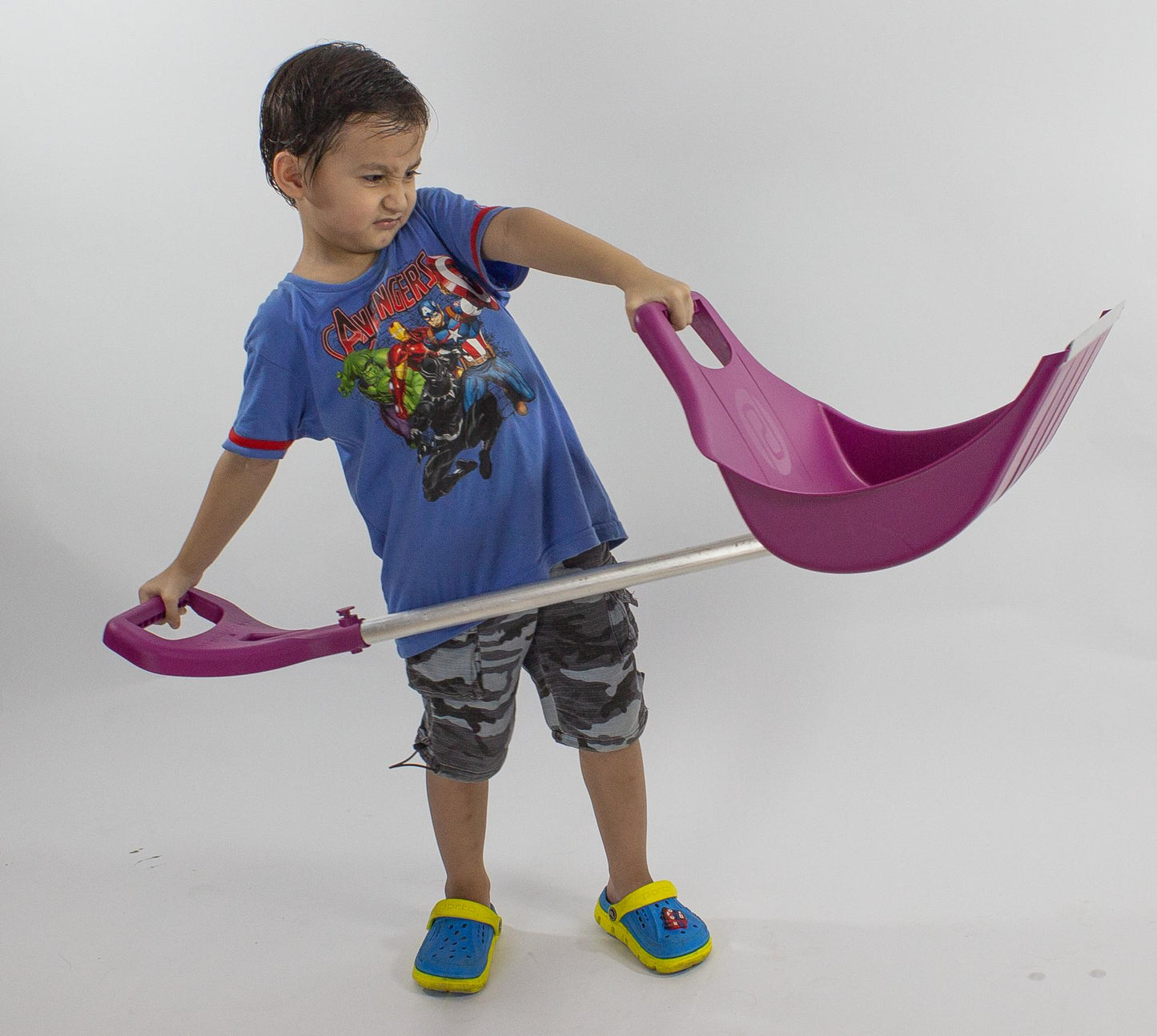 The Ergonomic Perspective Design Shovel